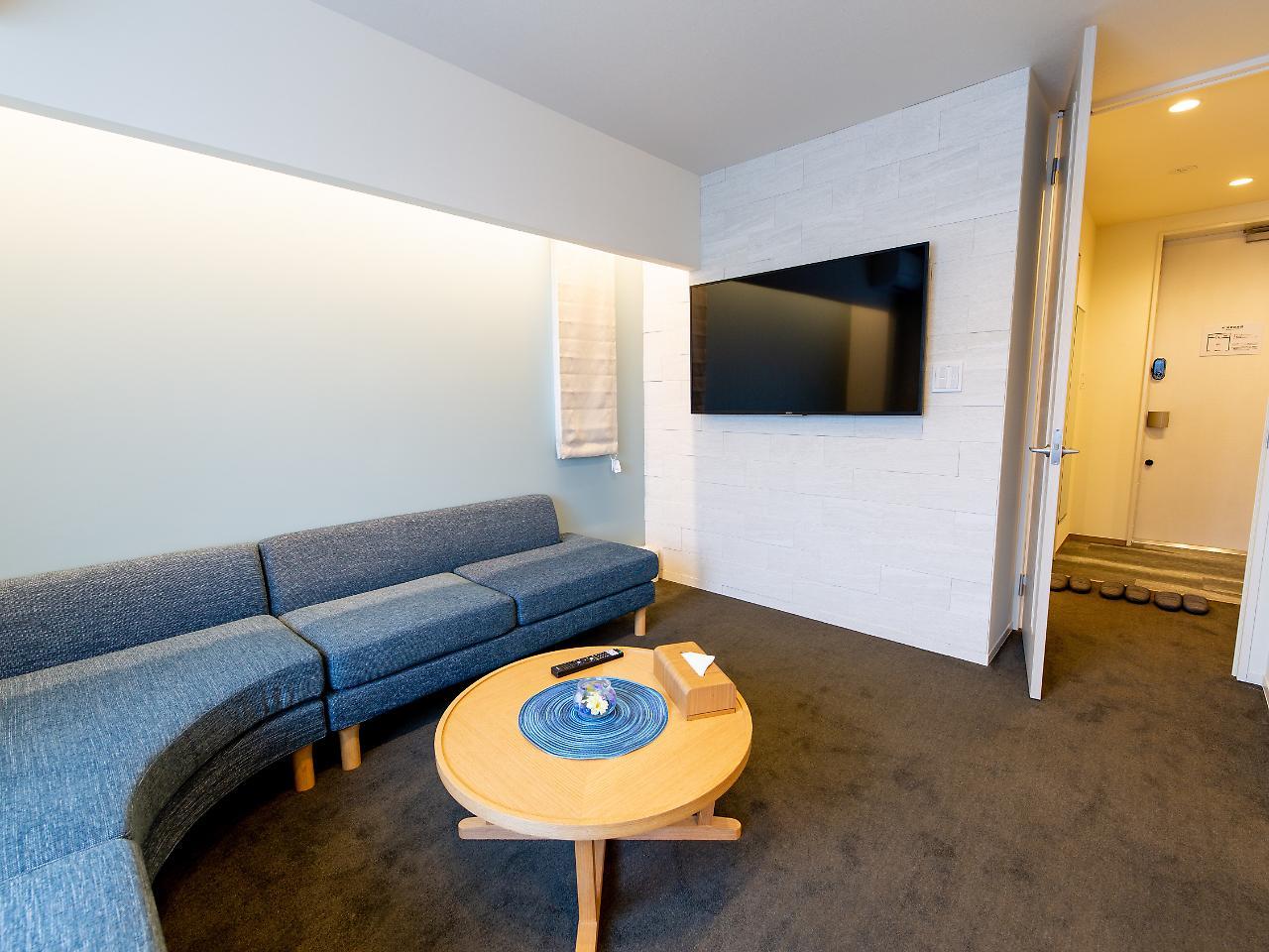 Grand Base Hiroshima Ekimae Aparthotel Exterior photo