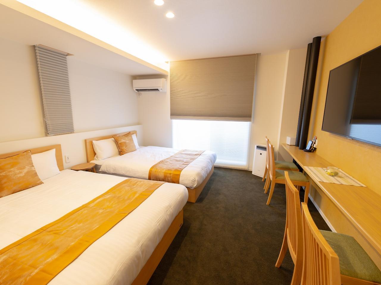 Grand Base Hiroshima Ekimae Aparthotel Exterior photo